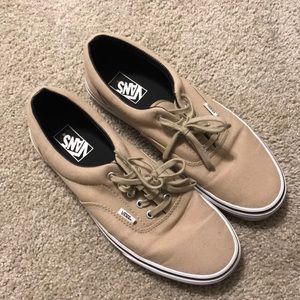 Size 11 tan vans
